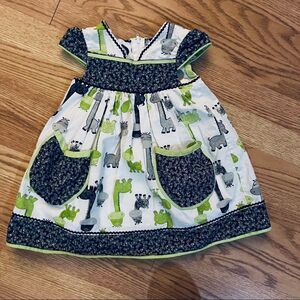 Handmade Adorable Black White Gray & Green Giraffe Dress With Pockets Size 2